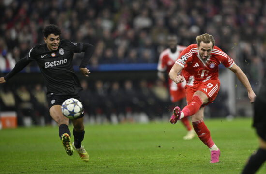 FC Bayern Muenchen FCB vs Sporting Lissabon SCPn