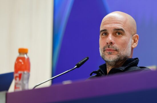 Guardiola pred spektaklom poskrbel za udarno naslovnico