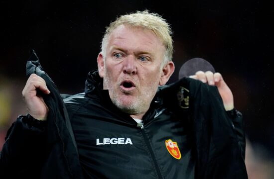 Odjeknilo na vzhodu: Prosinečki na klop “azijske Švice”