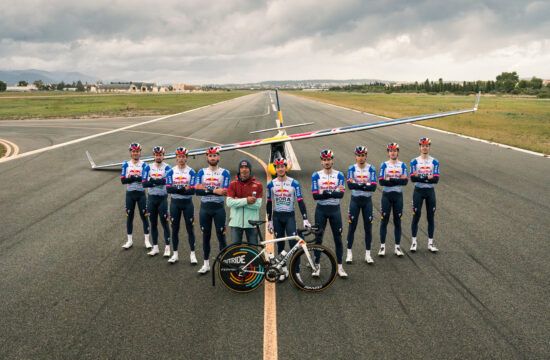 Neverjeten podvig Rogličevih kolegov (FOTO&VIDEO)