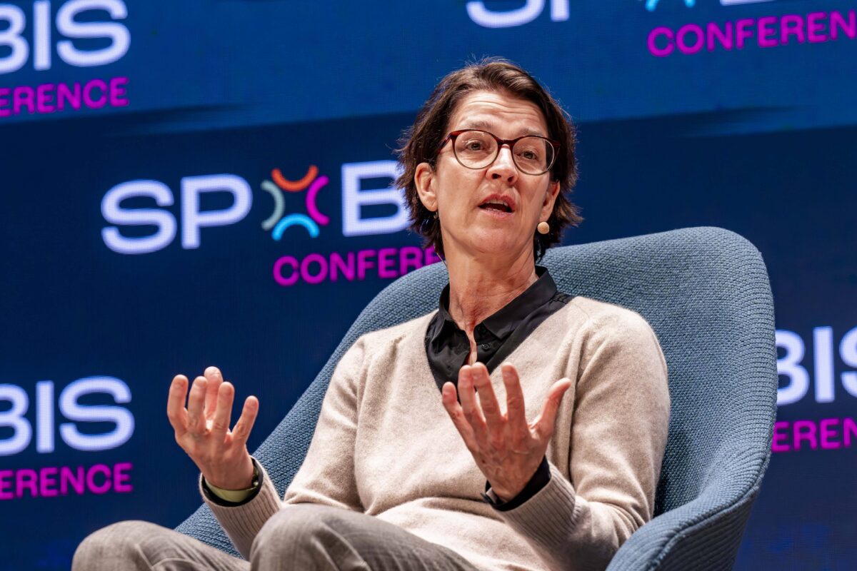 Zgodovinski premik, ženska prevzema vodenje nemškega prvoligaša