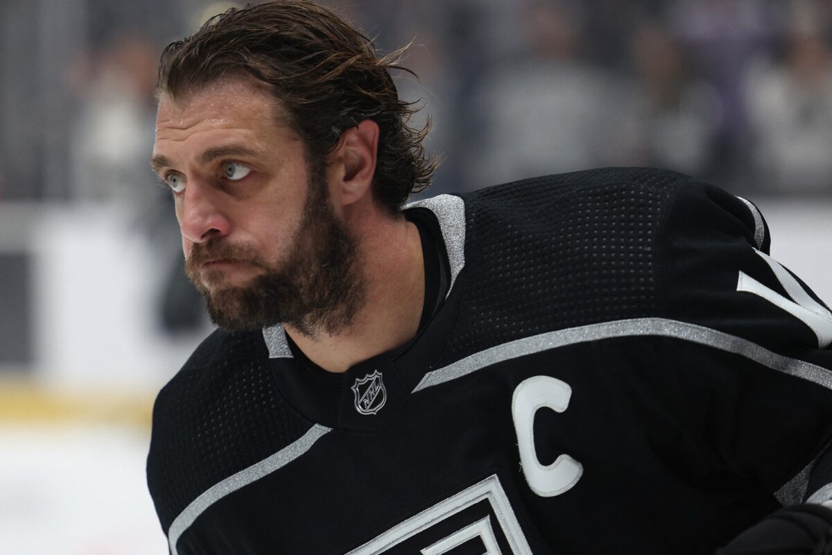 Kopitar v malho dodal novo točko, ne pa tudi zmage