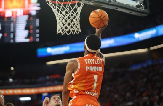 Valencia z zmago pod sam vrh evrolige (VIDEO)