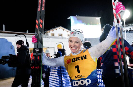 Švedinja in Francoz zmagala v sprintu v Davosu