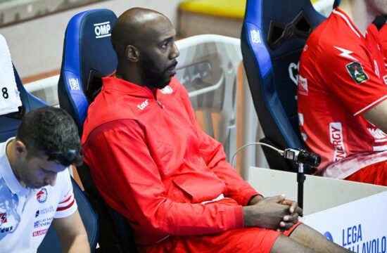 Simon Aties Robertlandy