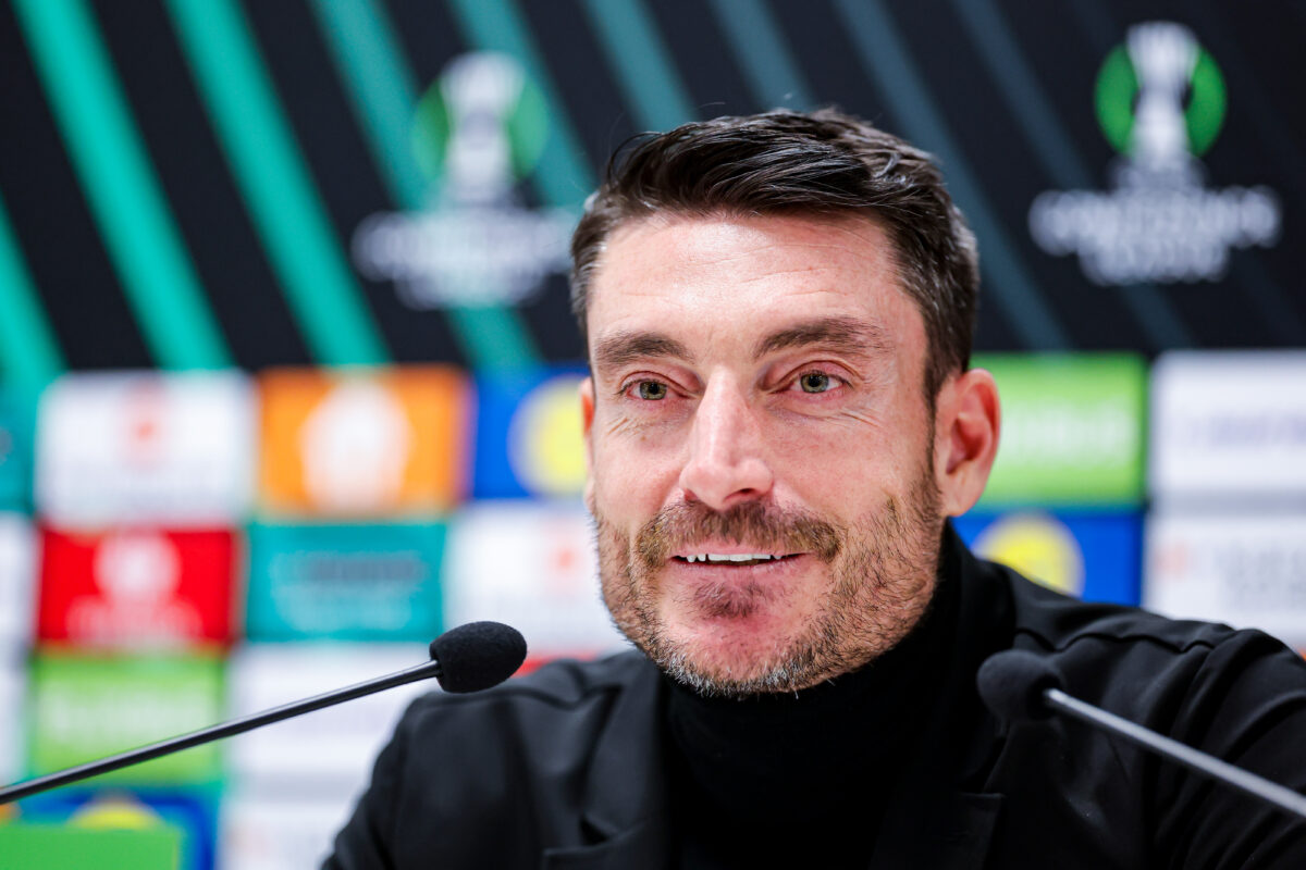 Kakšno prednovoletno darilo bo dobil Albert Riera?