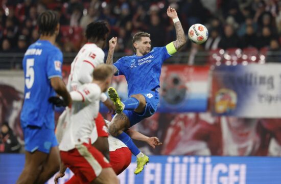 Bayer zmagal pri Leipzigu in ga preskočil (VIDEO)