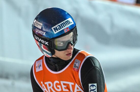 V taboru Norvežanov vre: Iskreno, besen sem