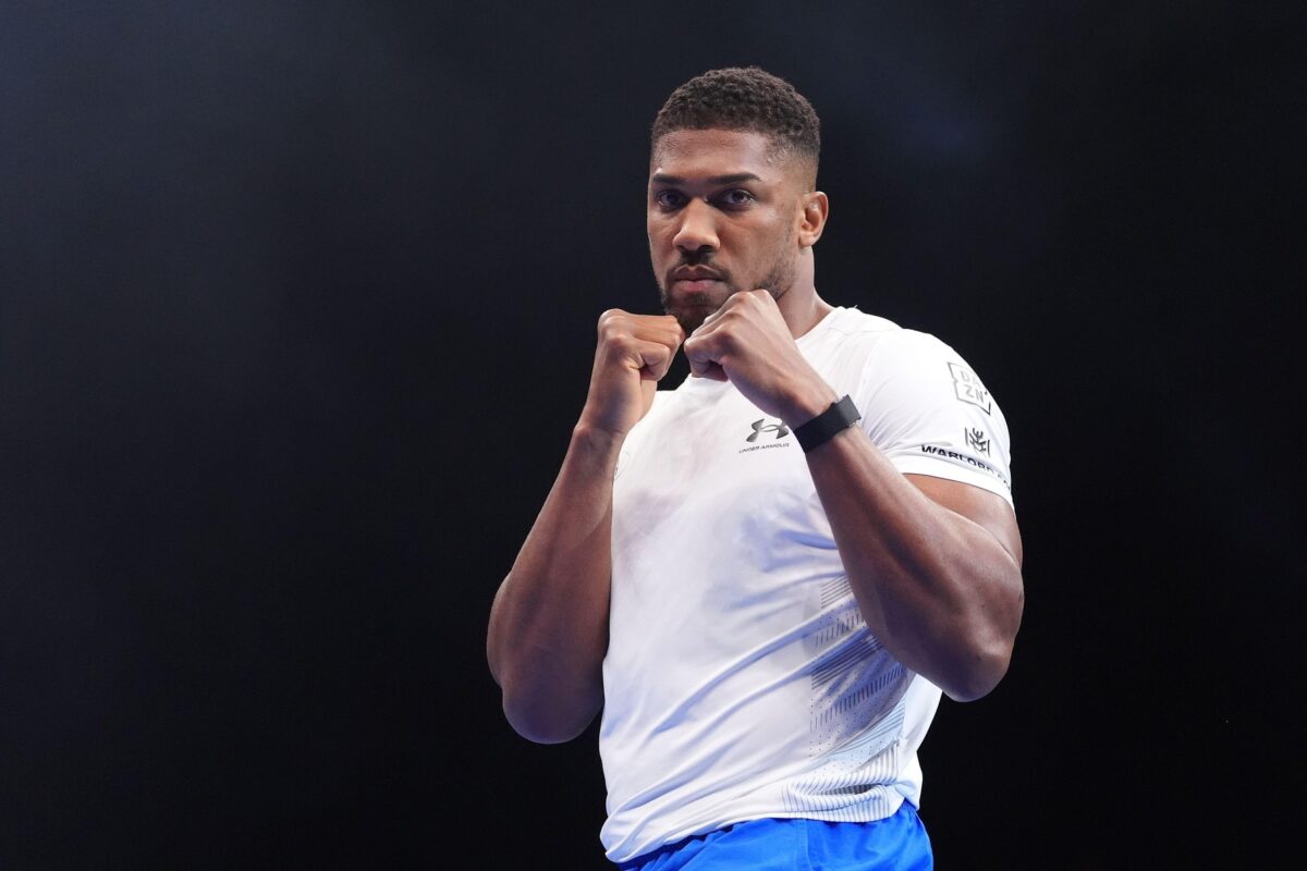 Anthony Joshua v prometni nesreči, ugasnili dve življenji (VIDEO)