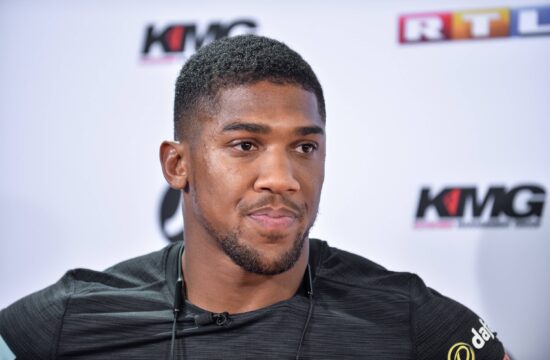 Znanih več podrobnosti: Anthony Joshua za las ušel smrti (VIDEO)