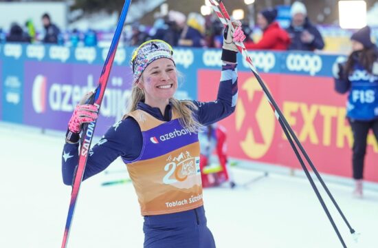 Diggins do zmage na skupinskem startu, Mandeljc 55.