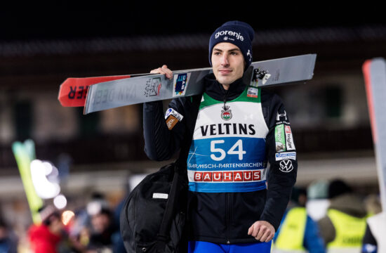 Zajc zaključil s turnejo, slovenski tabor vrača udarec