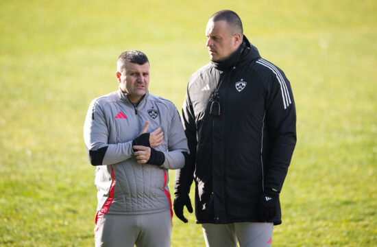 Kaj se dogaja v Mariboru? “Nimamo veliko igralcev”