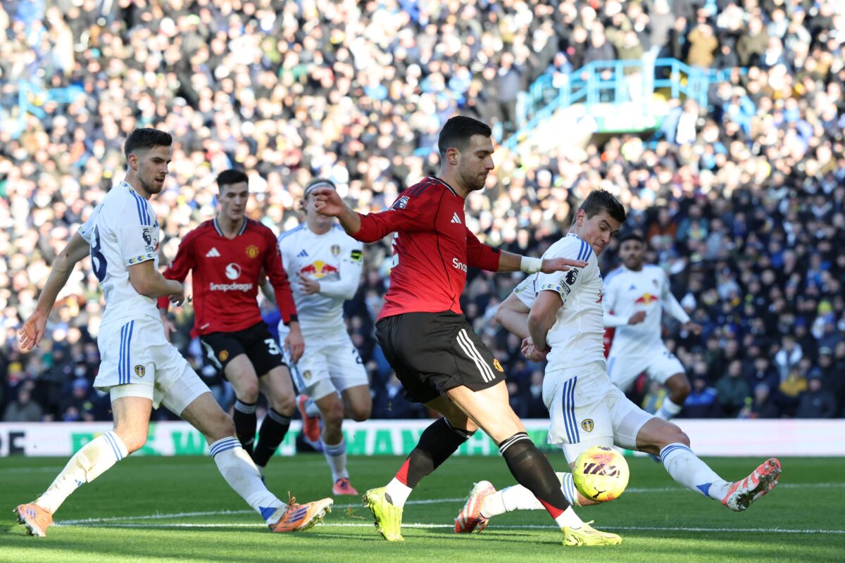 Bijol junak, Šeško spet tarča kritik