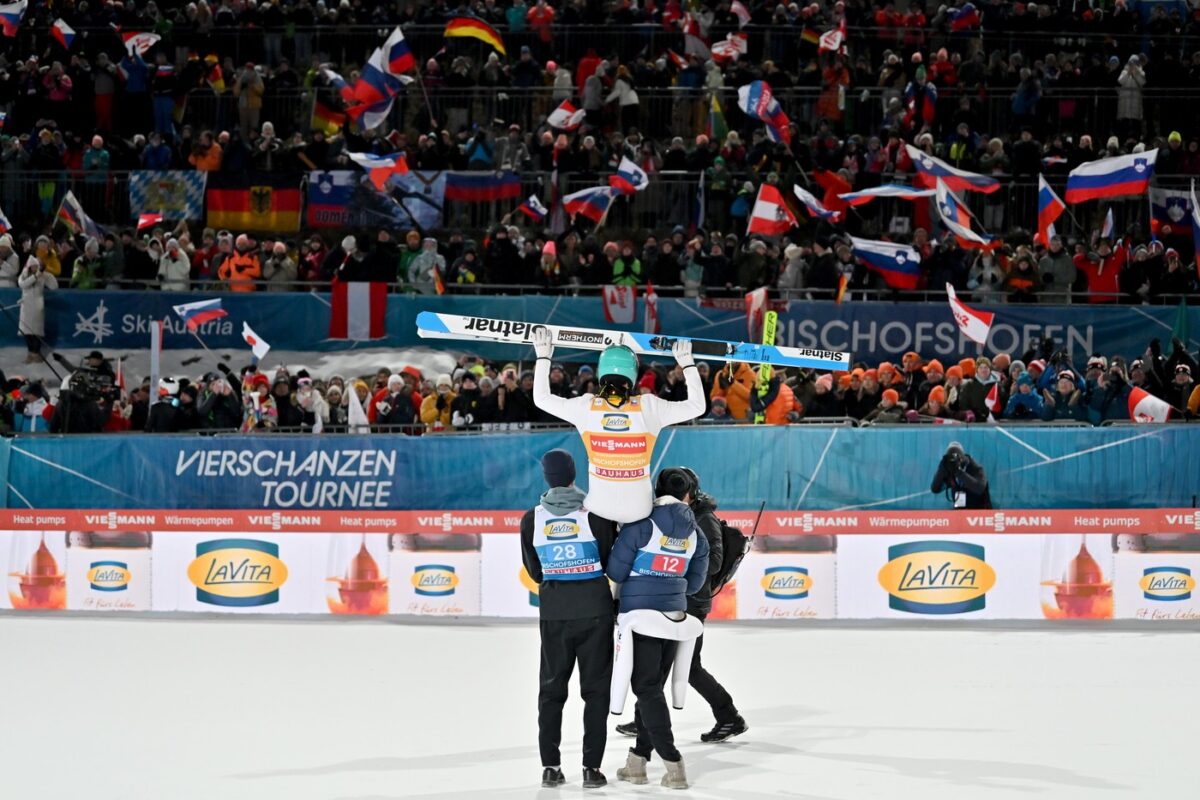 Ob slavju Domen Prevc popihal na duše Slovencev