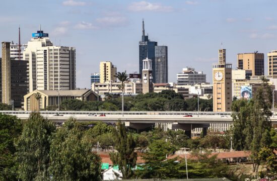 Škandalozna predstava in posmeh profesionalkam