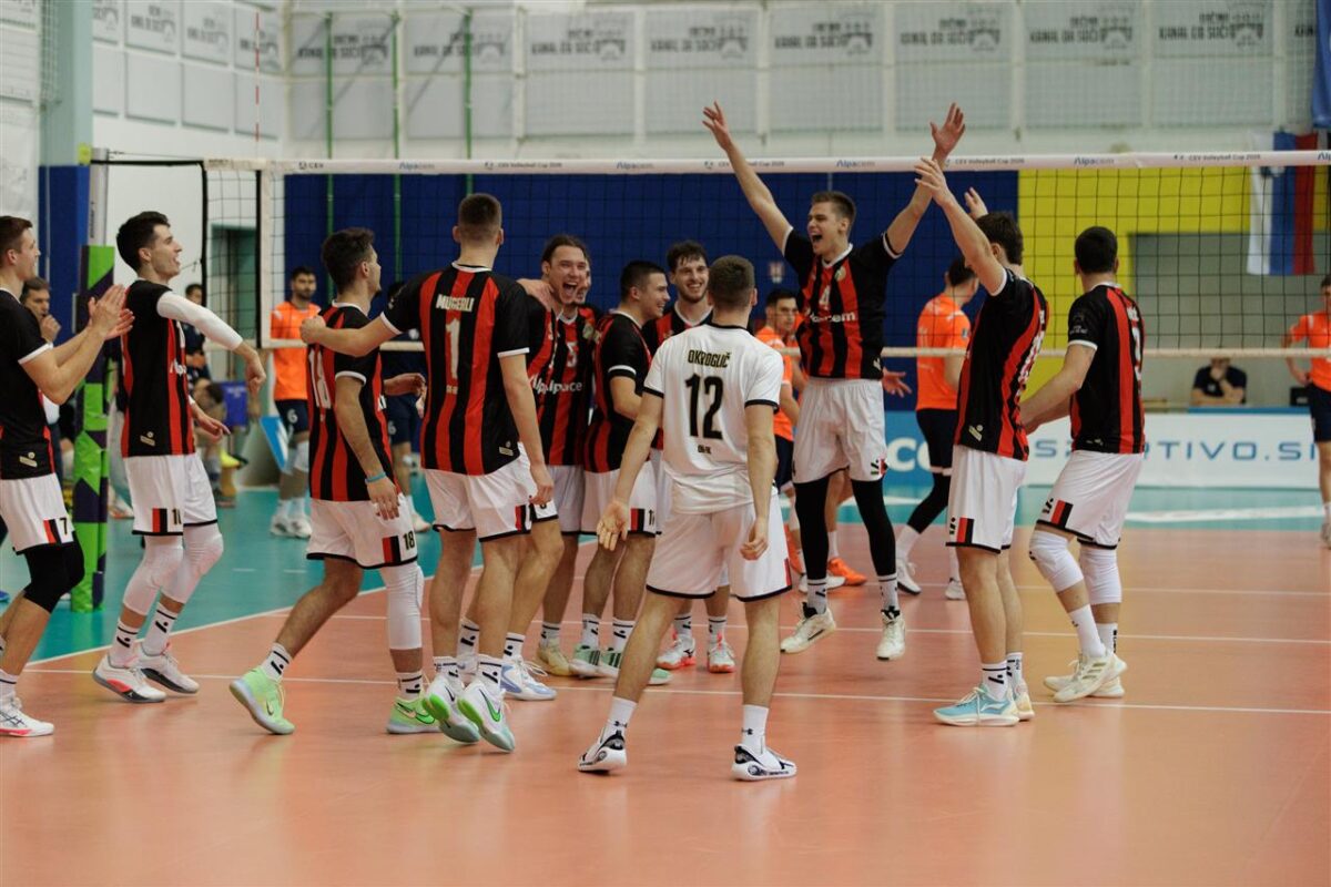 Kanalci le strli odpor Hrvatov