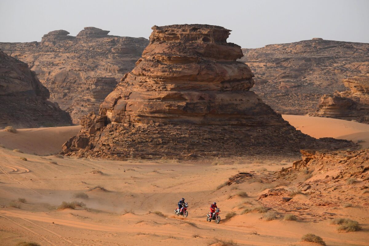 Toni Mulec blizu deseterice, Sanders zavzel vrh Dakarja