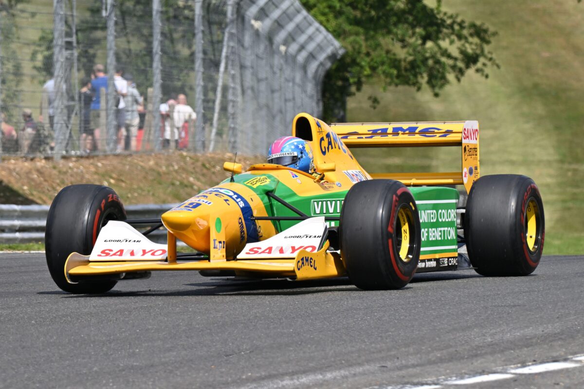 Legendarni Schumacherjev dirkalnik na dražbo, cena pa vrtoglava