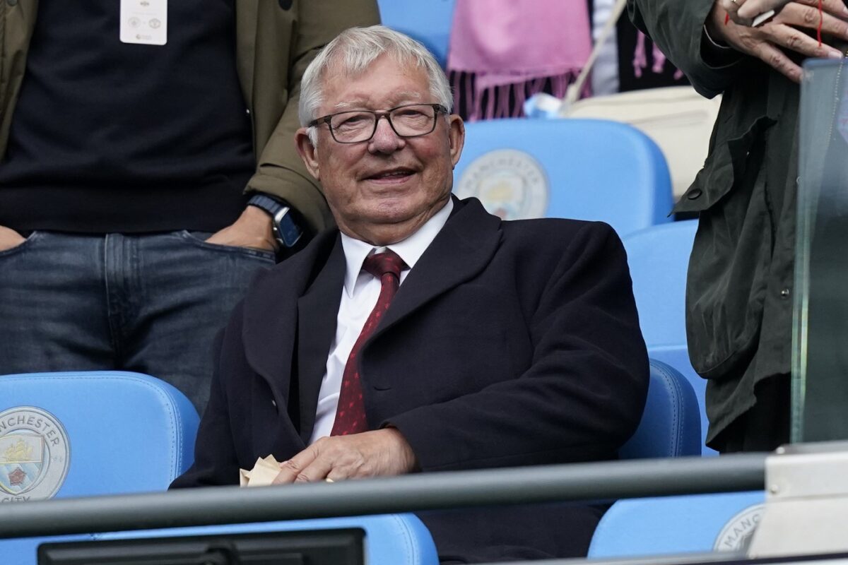 Kdo odloča? “Ferguson se potika naokoli kot slab vonj”