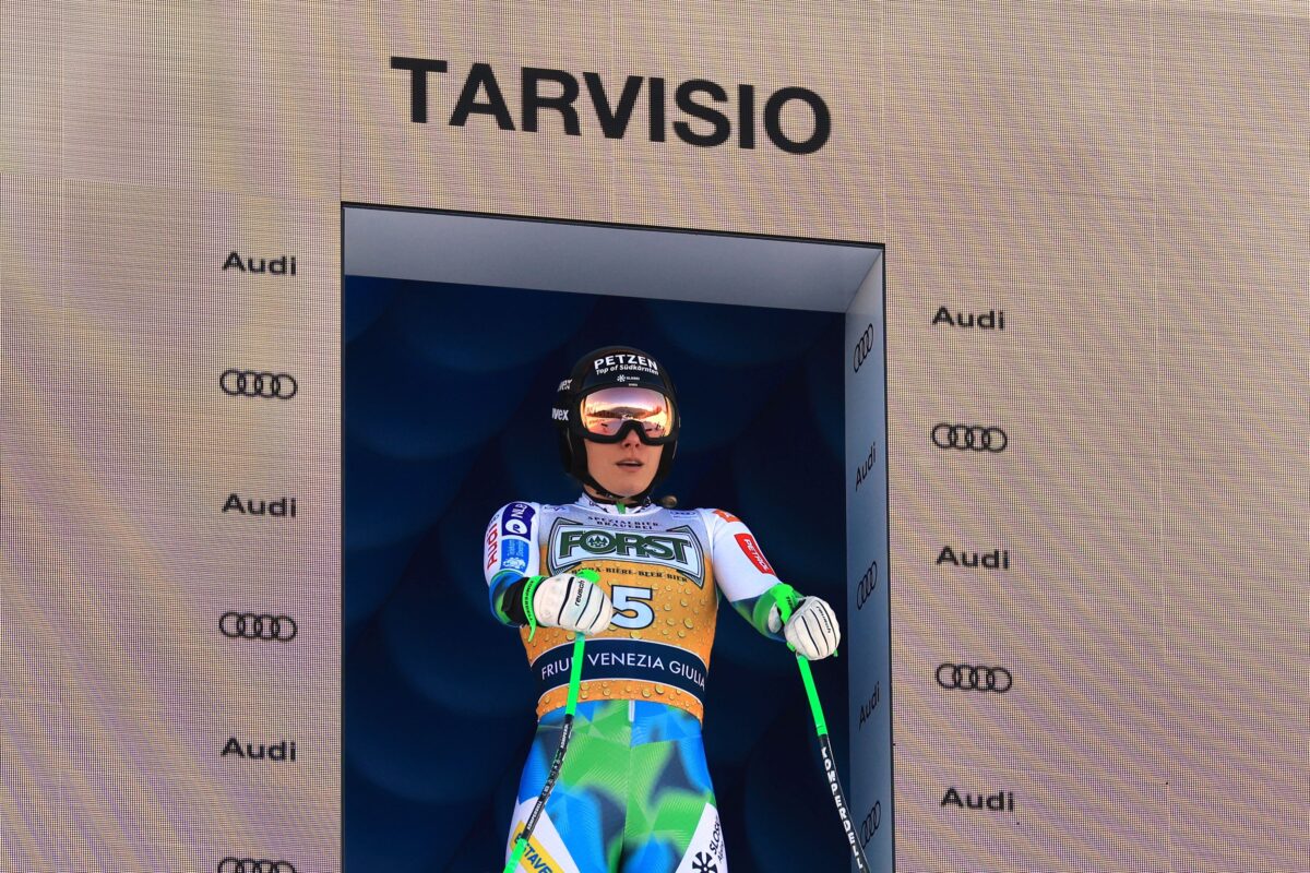 Ilka Štuhec stopnjuje formo pred olimpijskimi igrami