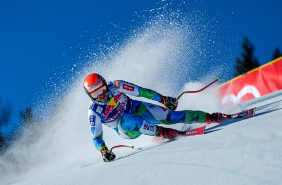 Hrobat se prebuja, smukačem pa je v trenutku groze zastal dih