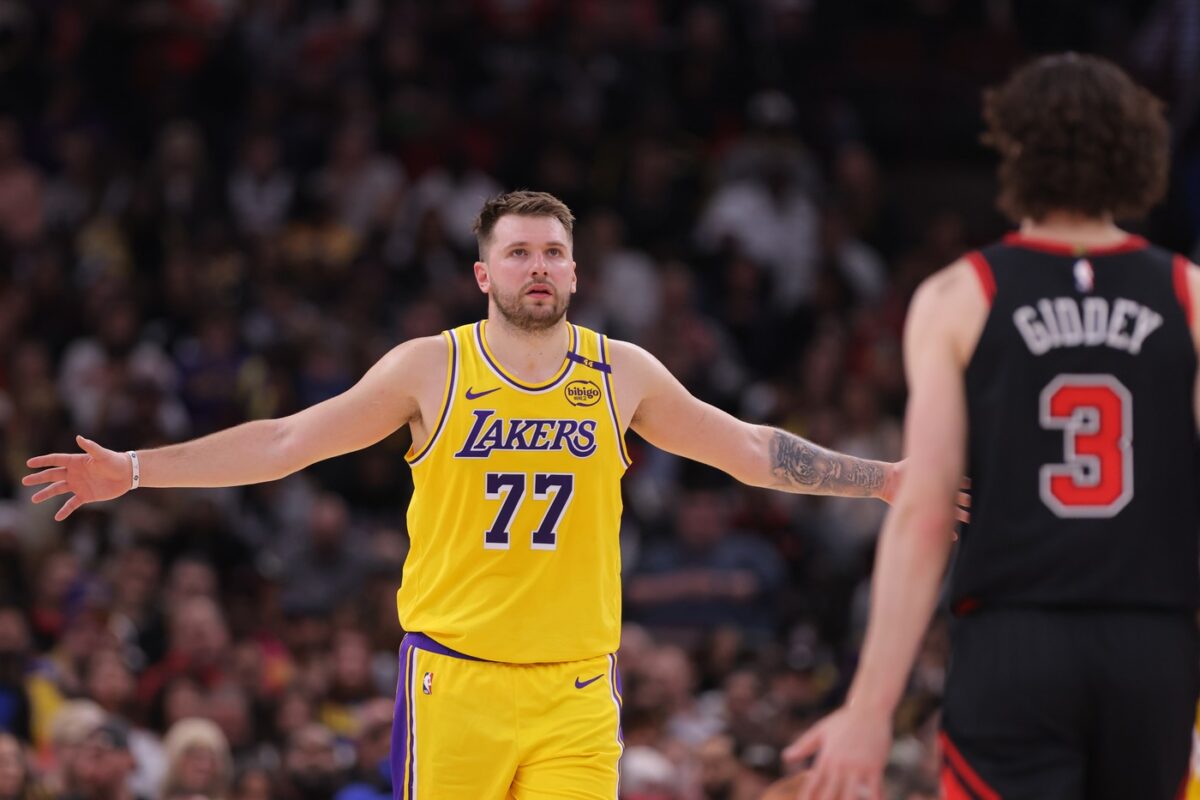 V živo na SK1: Chicago Bulls – LA Lakers