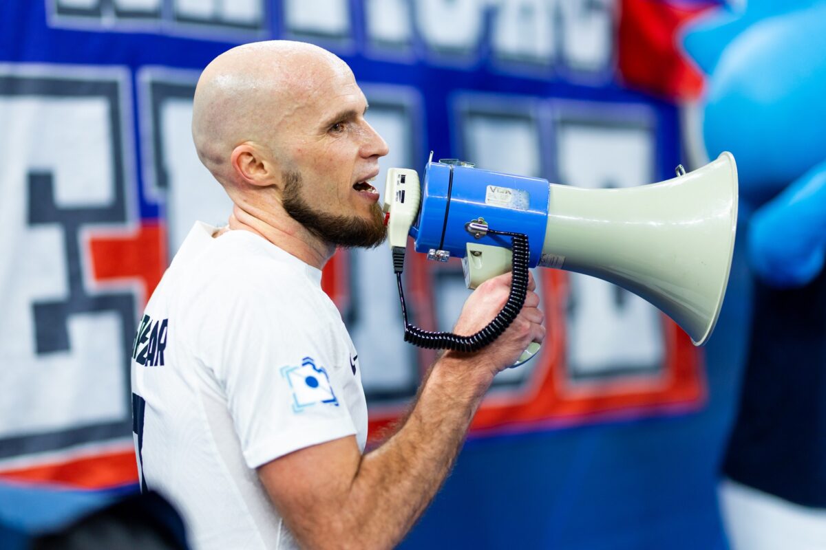 Kapetan vesel, a opozarja: Tega si ne bi smeli dovoliti