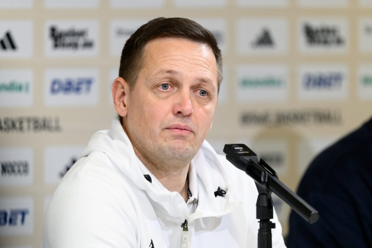 Aleksander Sekulić vendarle ni ostal brez pogodbe