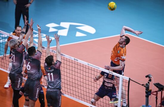 ACH Volley poražen v Ankari