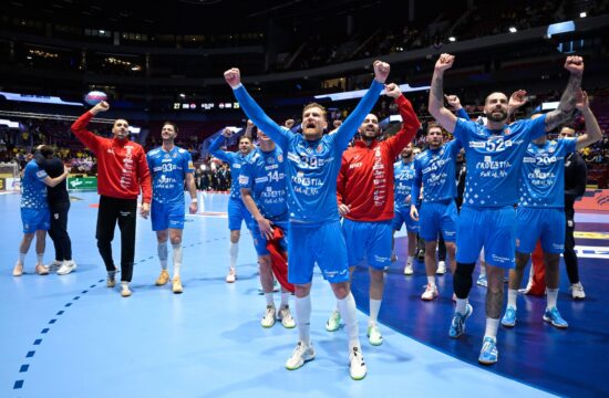 Hrvati so viseli, nato pa se izvlekli