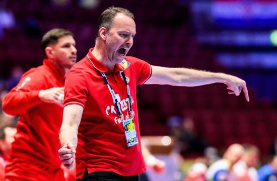 Hrvaški selektor udaril po EHF: “Z nami ravnajo kot z zamrznjenimi piščanci”