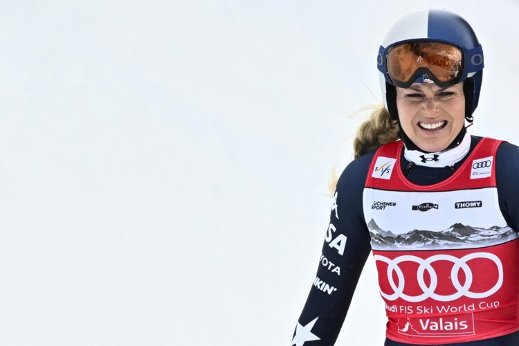Smučarska srhljivka v Švici: grd padec Lindsey Vonn (VIDEO)