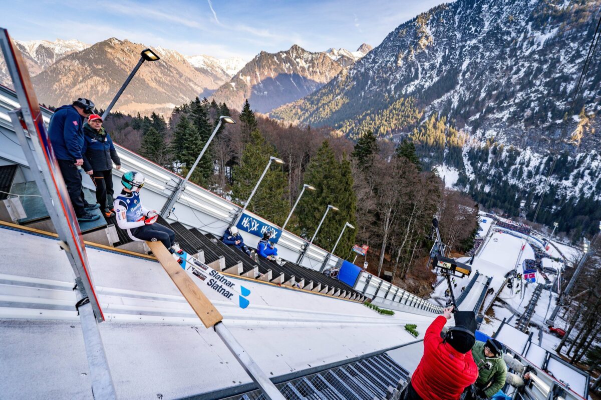 Sovražni govor? Smučarska zveza odgovorila FIS-u