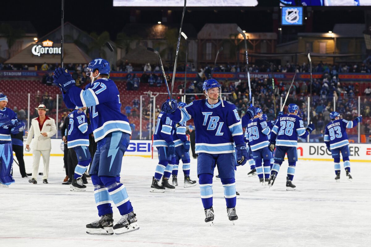 Tampi derbi z Buffalom, uspešna tudi Carolina