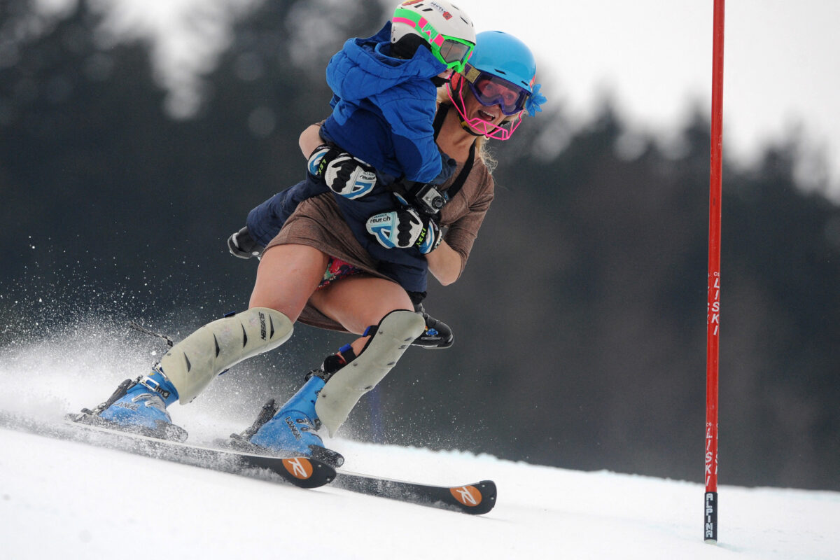 Mama v krilu se je poslovila, a zgodba se še zdaleč ni končala