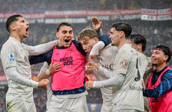 Napoli se je izvlekel v zadnjih minutah