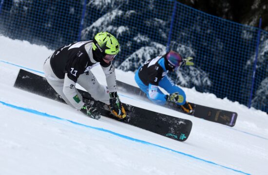 Tim Mastnak za milimeter ob kolajno