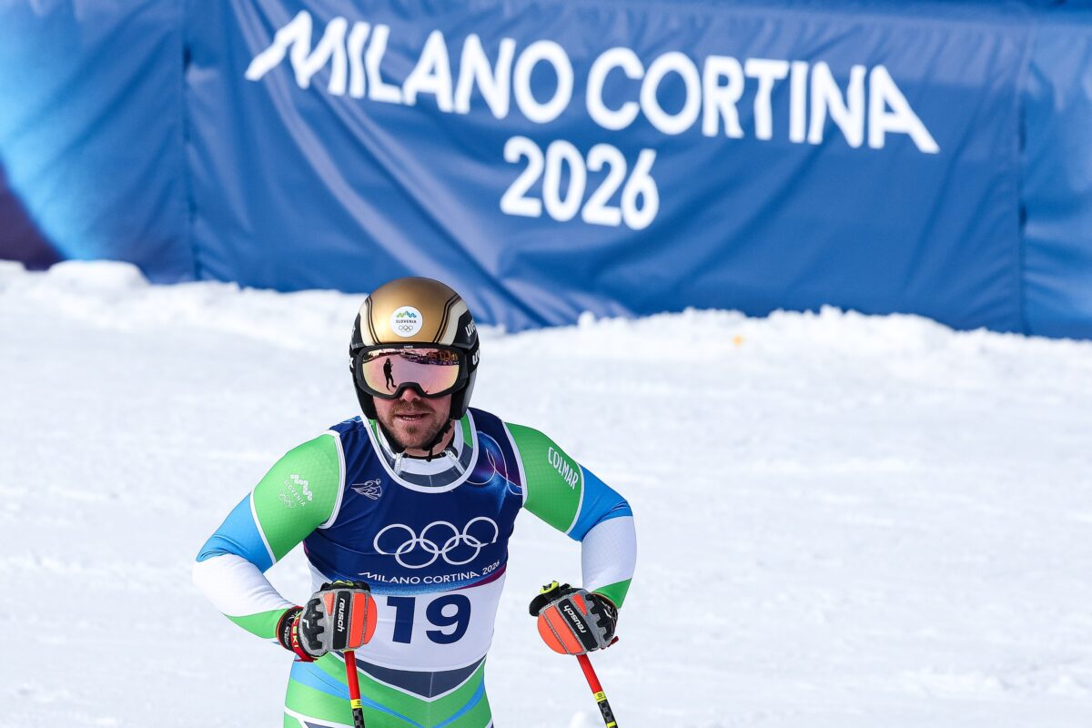 S smukom se je dvigoval, s smukom padal