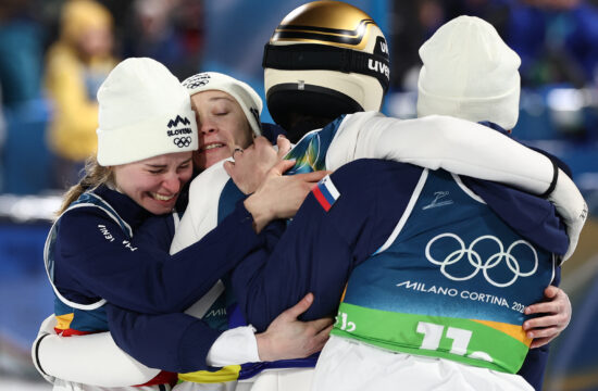 “Veseli bi bili katerekoli kolajne, a je Nika dan začela z nasmeškom”