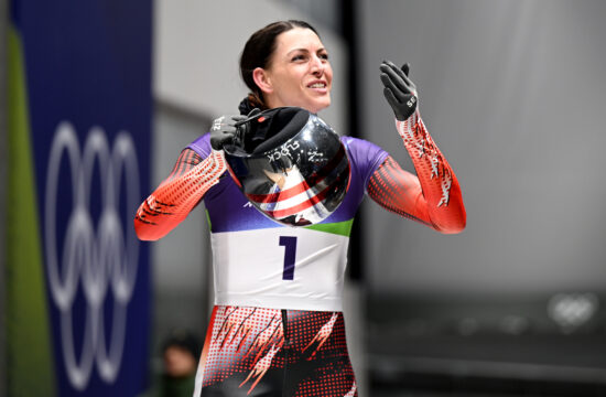 Janine Flock s prvo avstrijsko zlato kolajno v skeletonu