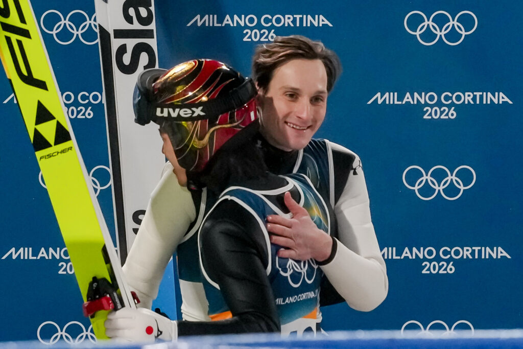 Domen Prevc, Ren Nikaido