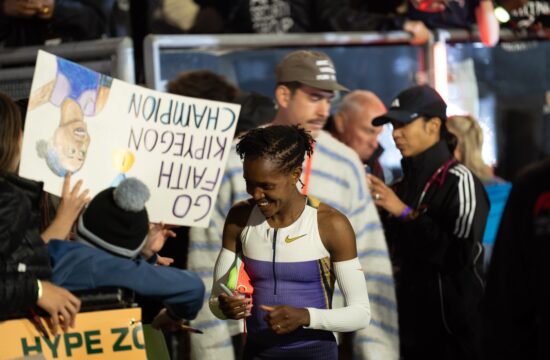 Kenijska supermamica že ob debiju navdušila
