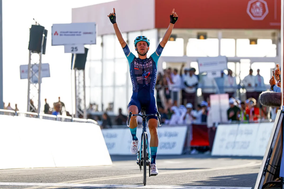 Tiberi na novem vzponu pred del Torom, Evenepoel omagal