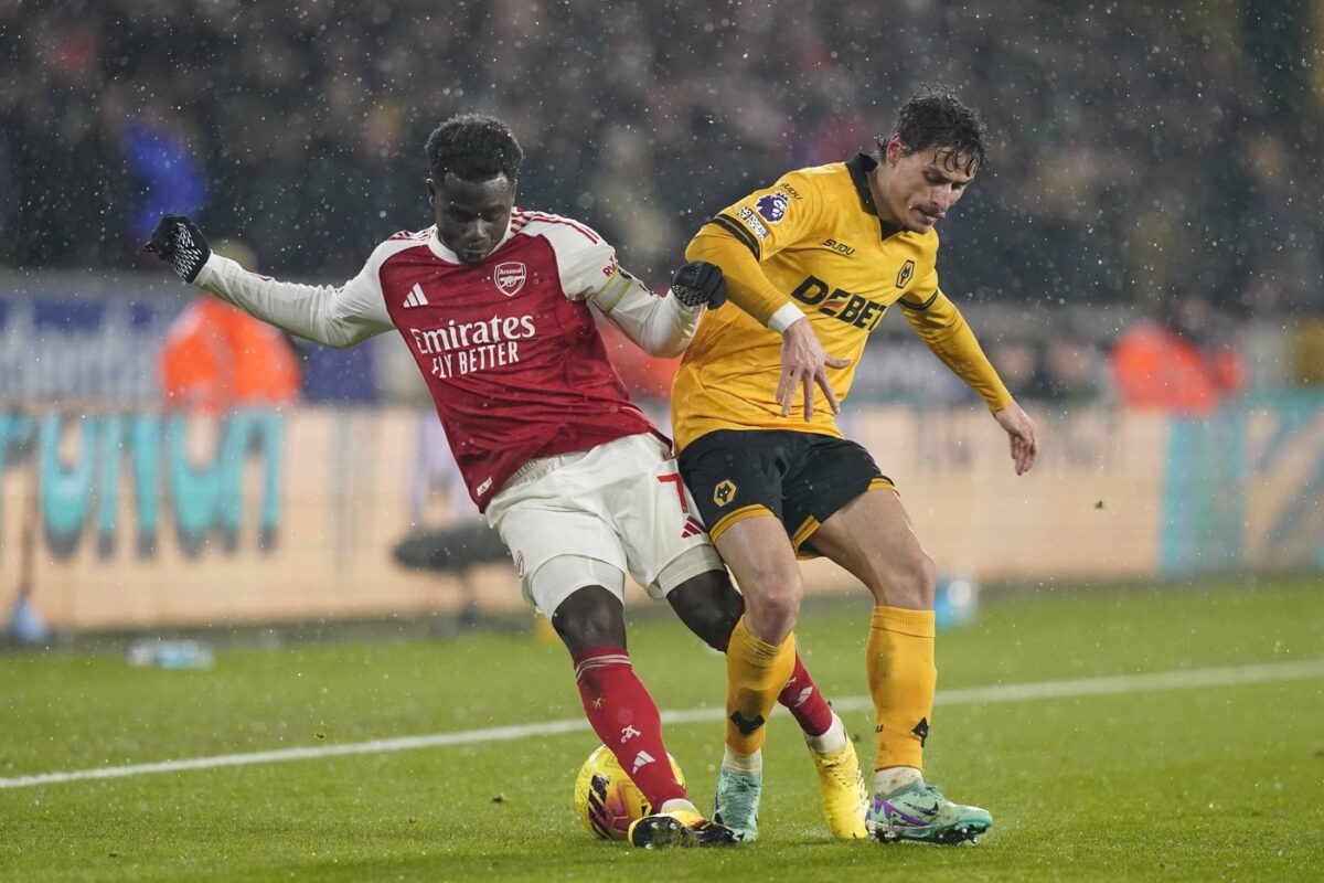 Arsenal zapravil dva gola prednosti pri zadnjemu