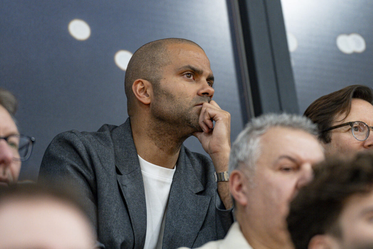 Tony Parker pogreša parket in prodaja ekipo