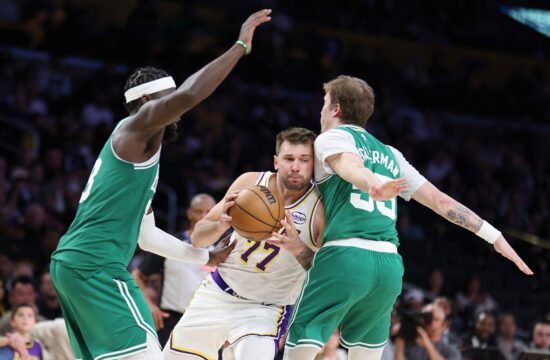 Luka Dončić Boston Lakers