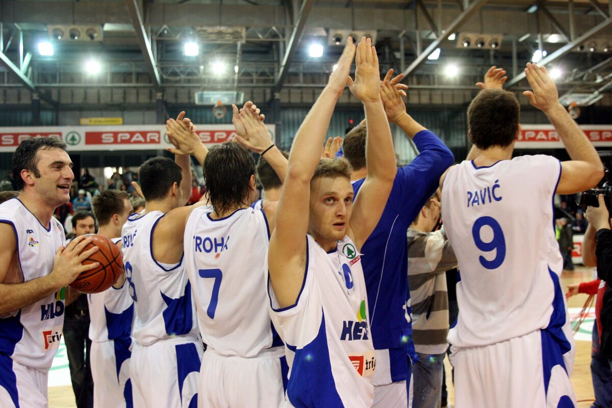 Igral je v zlatih časih, zdaj ga skrbi za košarkarski jutri