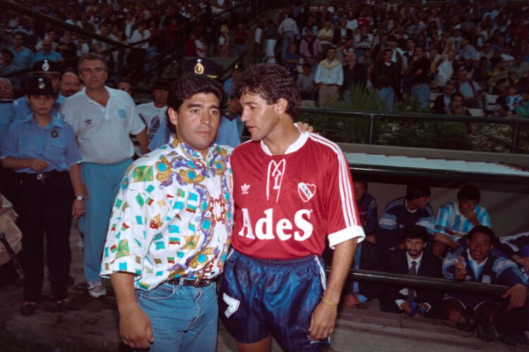 Burruchaga starejši v družbi Maradone