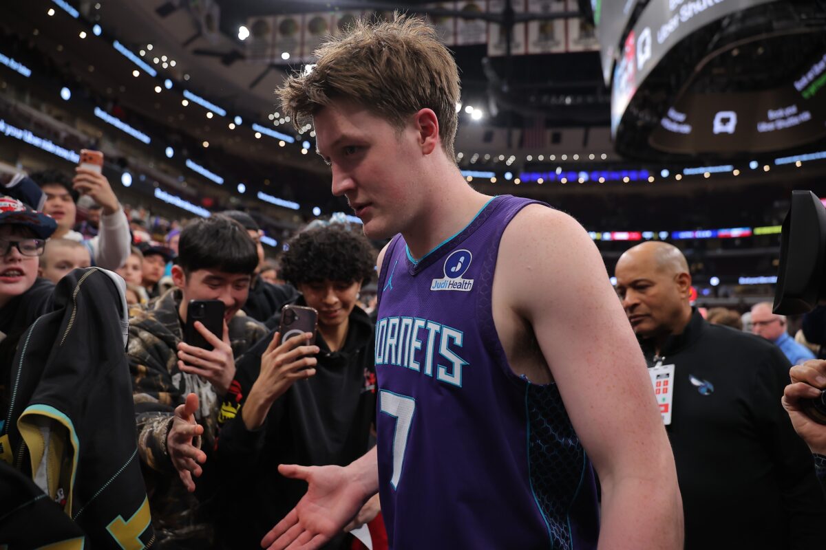 Mladenič, ki lahko preseže Stepha Curryja (VIDEO)